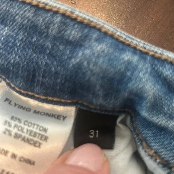 Flying Monkey Distressed High Waist Raw Hem Jeans Women’s Size 31 - Picture 14 of 17